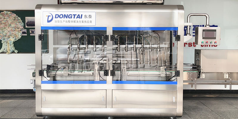 辣椒醬成‘致富醬’，辣椒醬灌裝機(jī)推進(jìn)醬料自動(dòng)化發(fā)展